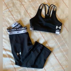 Under Armour Youth XS (6/7) capri leggings and sports bra